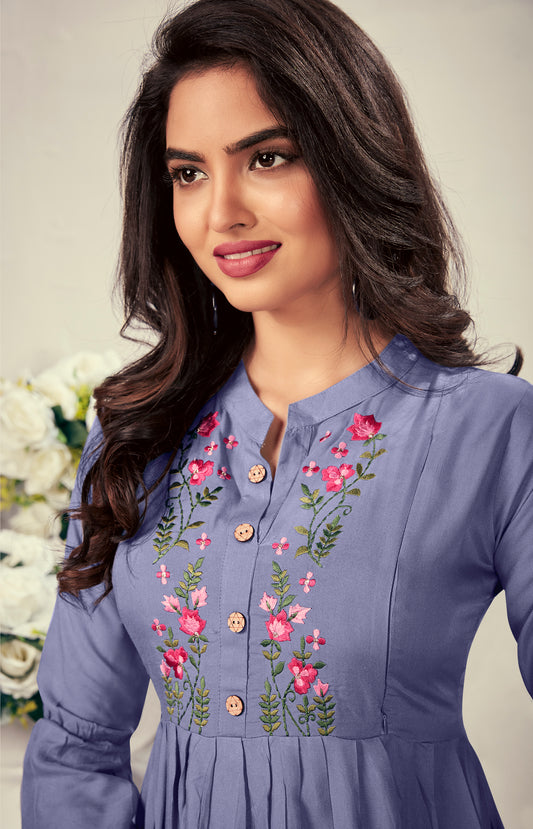 Lavendelviolettes, mittellanges Kurta-Top aus Viskose mit Details