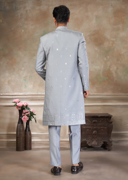 Ensemble Sherwani Homme Gris Clair avec Broderies et Sequins COLLECTION DHIMAN