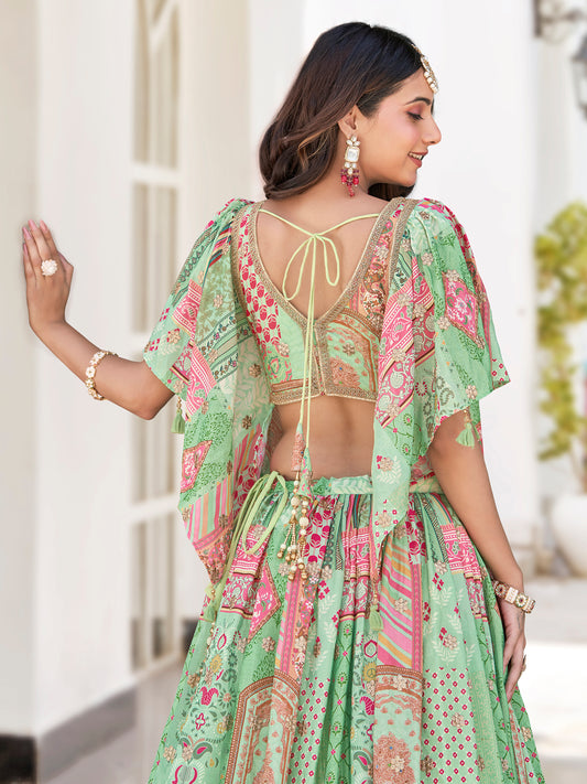 Eleganter rosa-grauer Braut-Lehenga mit Zarkan-Stickerei und Pailletten