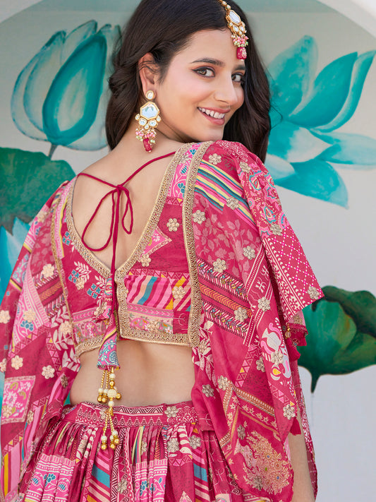 Eleganter rosa-grauer Braut-Lehenga mit Zarkan-Stickerei und Pailletten
