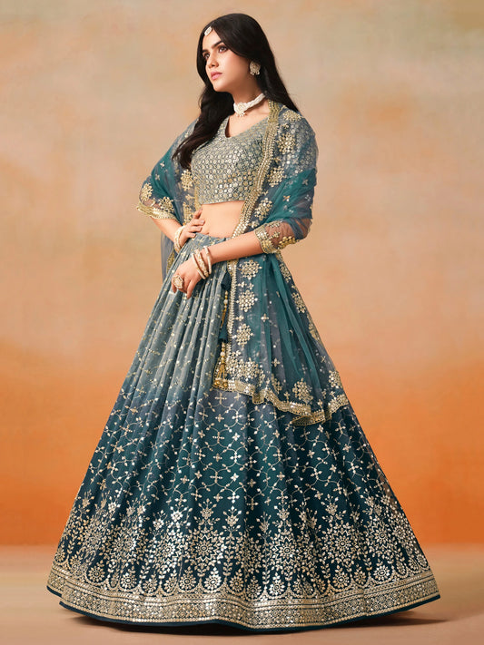 Rosa 3-teiliges Lehenga-Jacken-Set (Koti) mit Stickdetails