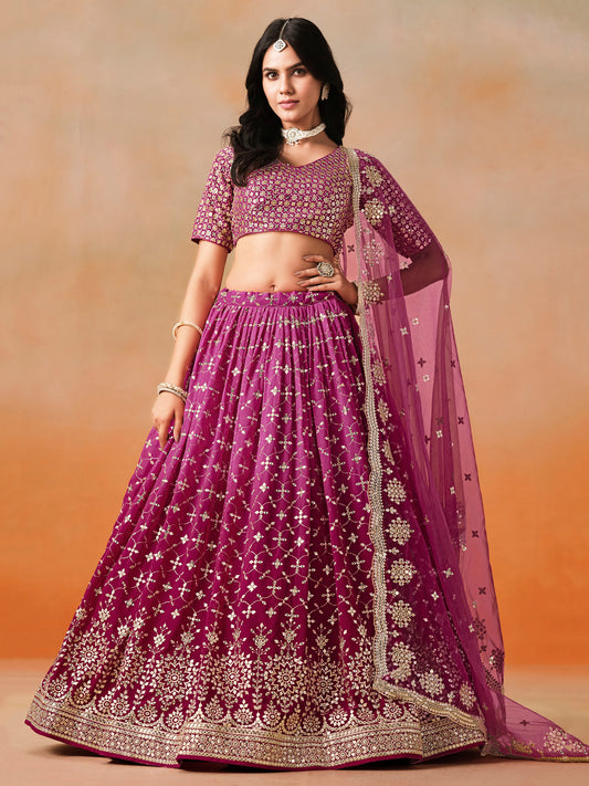 Rosa 3-teiliges Lehenga-Jacken-Set (Koti) mit Stickdetails