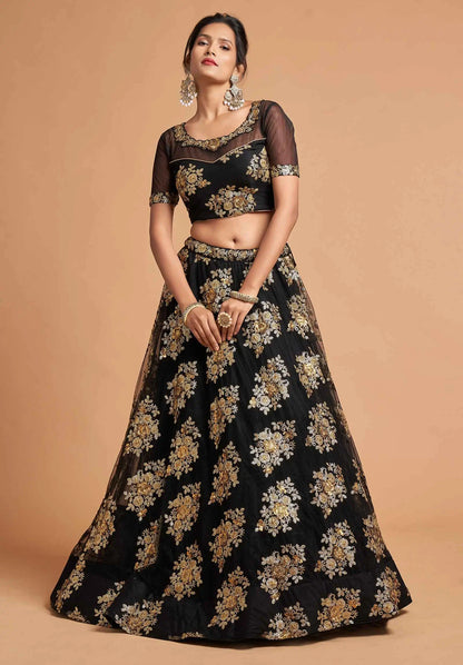 Lehenga en filet doux noir avec broderie Zari et sequins multiples