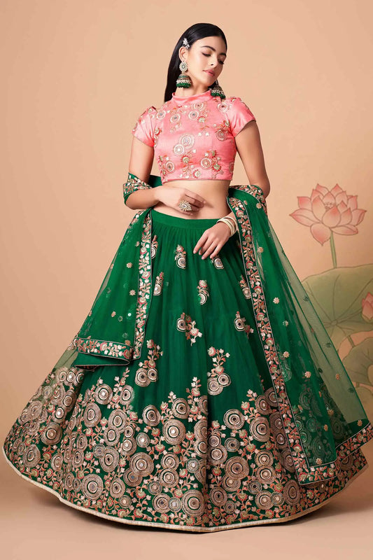 Lehenga vert et rose en filet doux avec broderie au fil, zari, dori et sequins avec travail de miroir