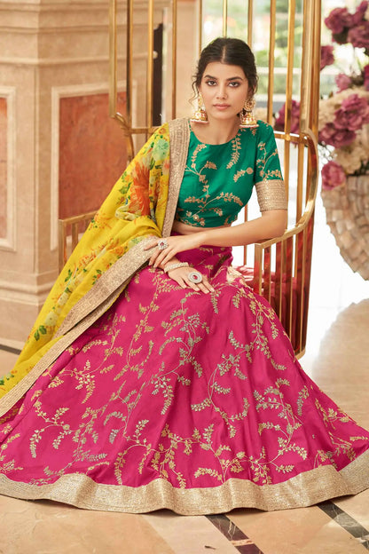 Designer Lehenga Choli aus Kunstseide in leuchtenden Farben Pink, Gelb und Grün mit Fadenstickerei, Zari, Dori und Pailletten KAMYA COLLECTION DESIGNER INSPIRATION