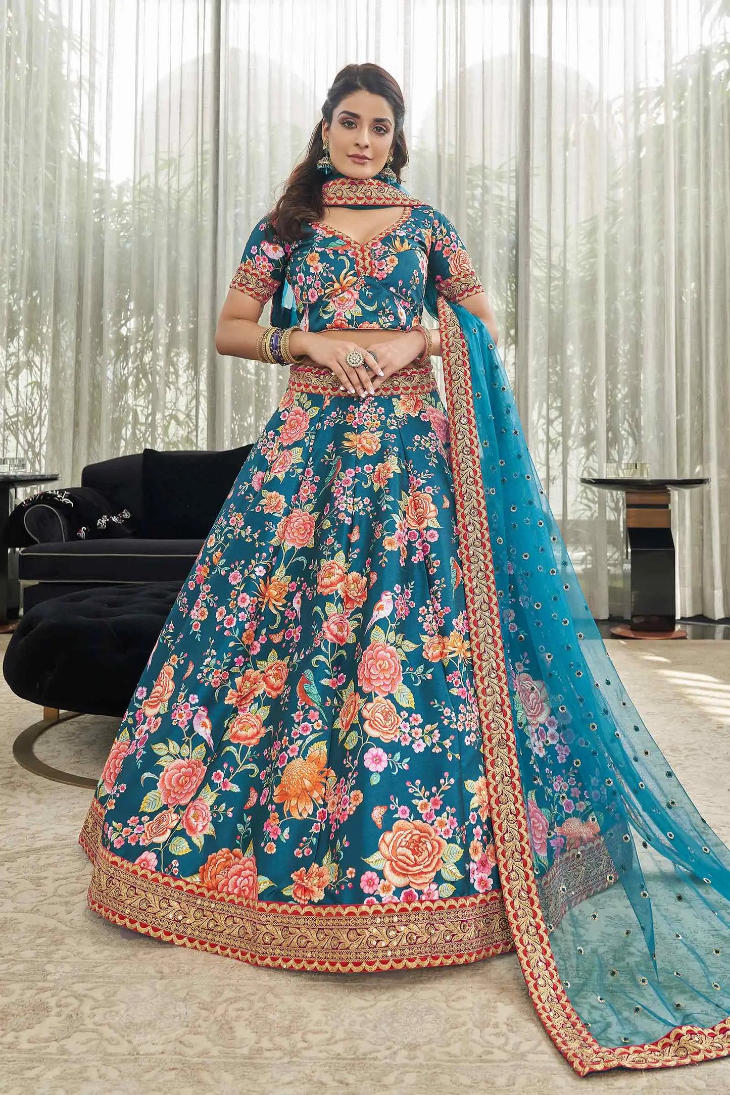 Lehenga en soie artificielle bleu sarcelle avec imprimé floral numérique, broderie Dori, sequins et pierres