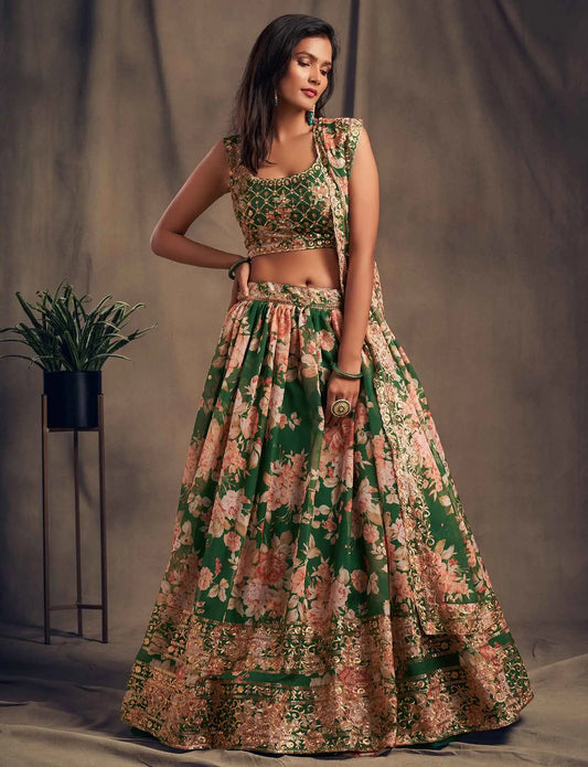 Lehenga en Organza à Imprimé Floral Vert avec Travaux de Sequins