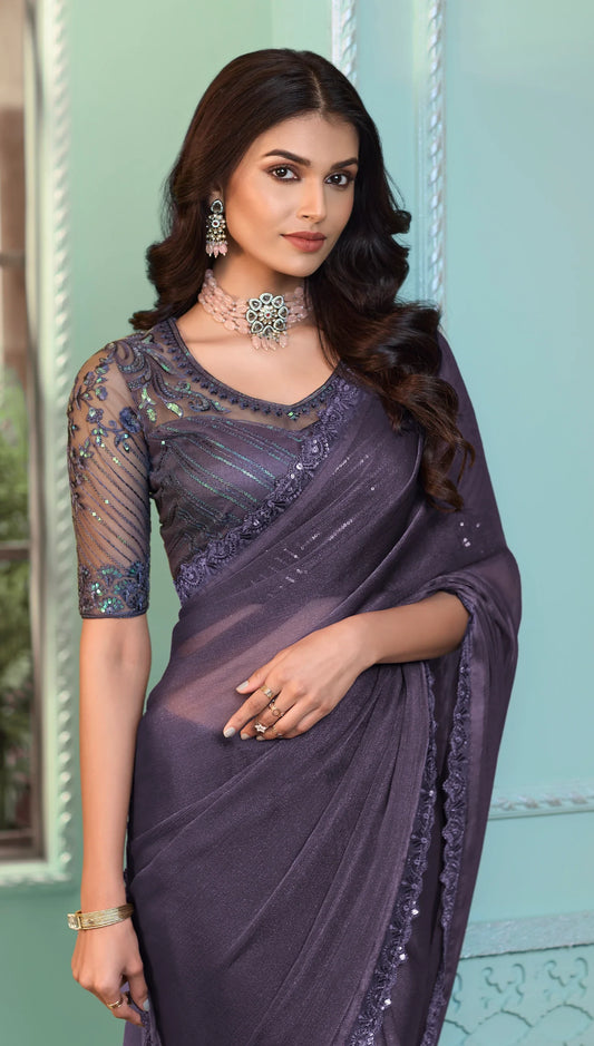 Sari de fête en georgette cristalline violet poudré avec broderie de sequins et de fil