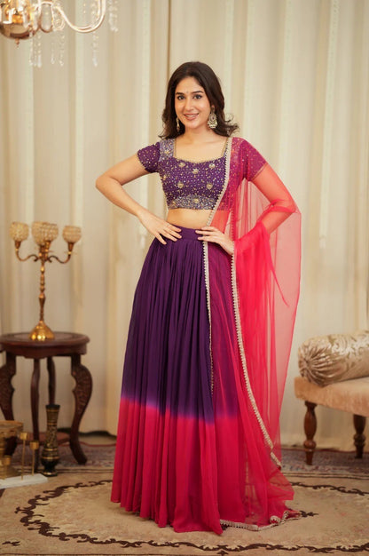 Lehenga de célébration violet rose ombré en georgette légère avec sequins et zari