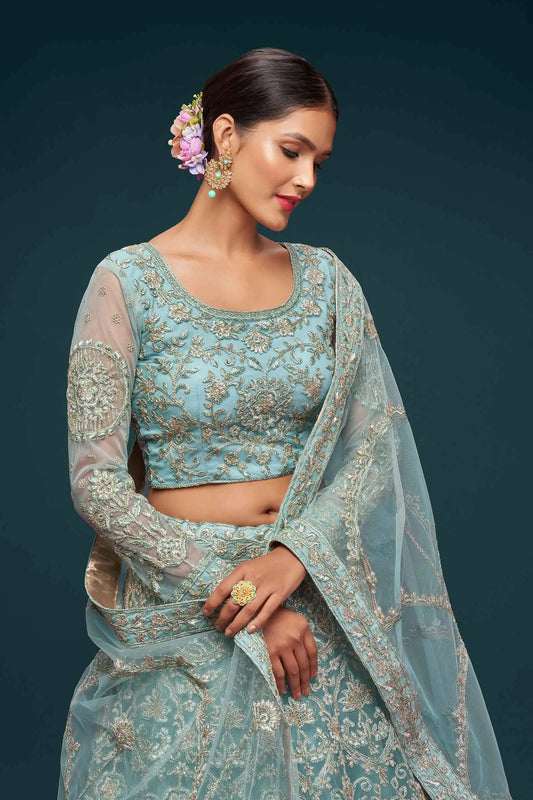 Lehenga Bleu océan en filet doux avec broderie en fil, zari, badla et dori paille COLLECTION JESAL