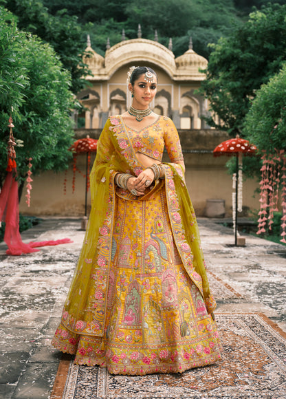Lehenga de mariée jaune et rose en soie fantaisie avec broderies COLLECTION ESHA