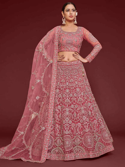 Lehenga Choli en tulle doux Rose fantaisie avec broderie en fil, zari, badla et dori pailleté COLLECTION JESAL
