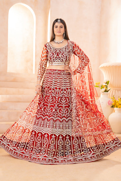Lehenga rouge foncé design en tulle premium avec broderies traditionnelles et zari