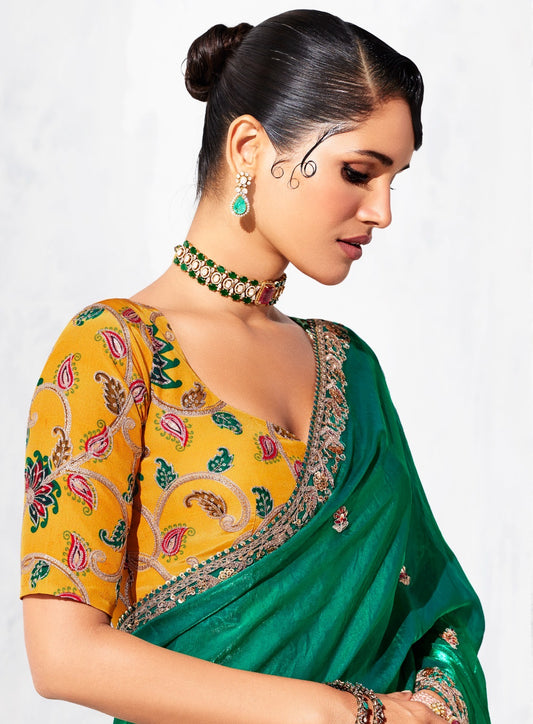 Sari vert émeraude glam organza fantaisie avec broderies COLLECTION LEYAA