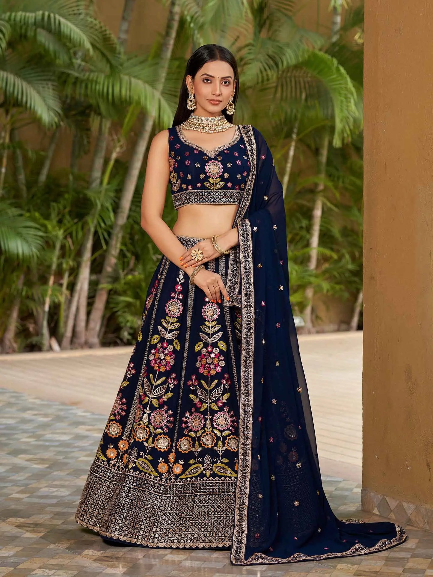 Lehenga Choli bleu marine en georgette avec broderies en fils multicolores, zari, dori et sequins