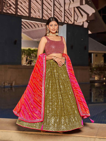 Lehenga glamour en georgette olive et rose avec broderie au zari et sequins