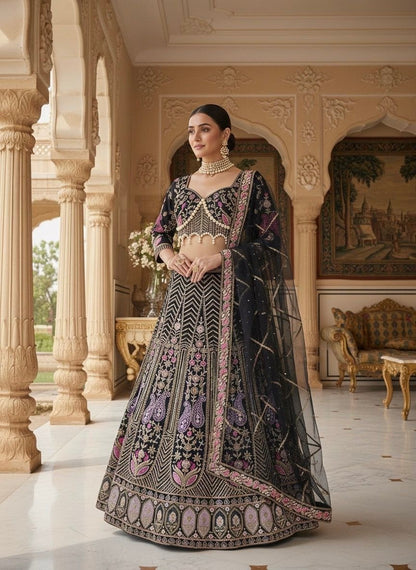 Lehenga broderies et sequins noir Inspiration Designer COLLECTION ANYAA