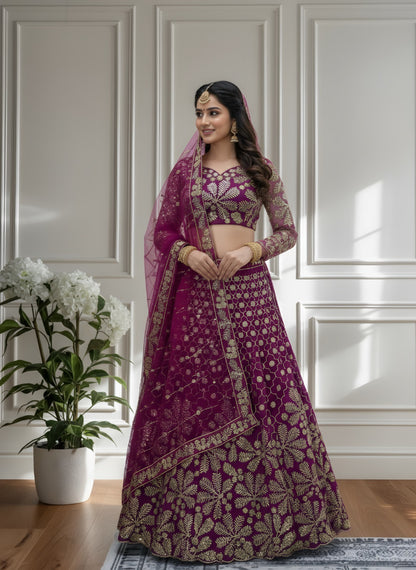 Eleganter rosa-grauer Braut-Lehenga mit Zarkan-Stickerei und Pailletten