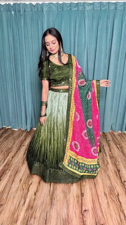 Lehenga Choli en Soie Chinon Vert Olive avec Broderie à Fil et Sequins