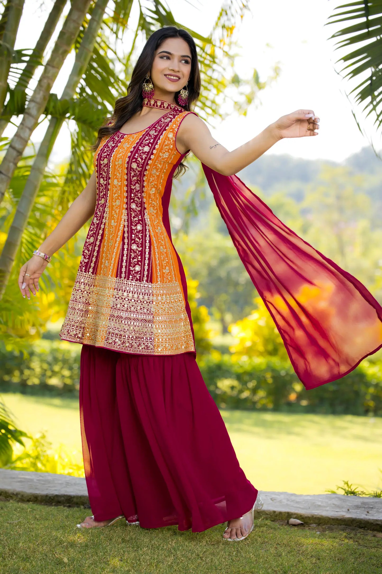 Ensemble Salwar Rose Fuchsia | Tenue Indienne Georgette | Broderies Sequins | Paillettes et Georgette