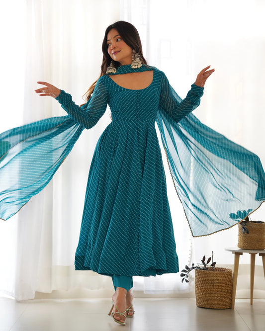 Lagunenblaues Anarkali-Kleiderset mit Leheriya-Print