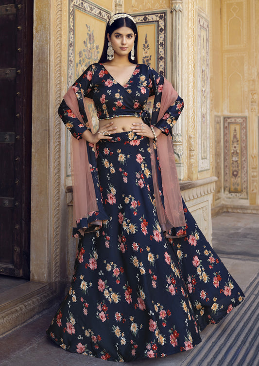 Rosa 3-teiliges Lehenga-Jacken-Set (Koti) mit Stickdetails