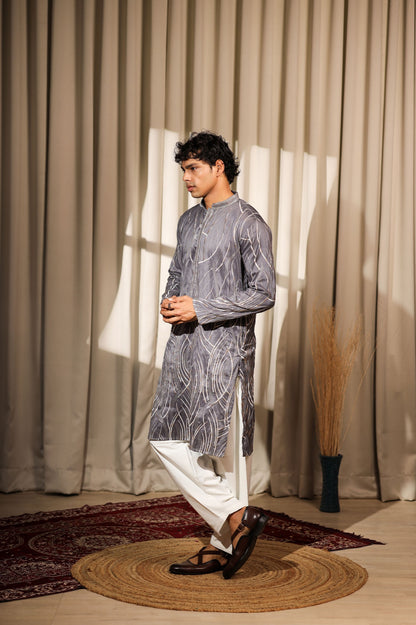 Ensemble Kurta Gris Clair avec broderies de détails argentés blancs Design COLLECTION RAJ