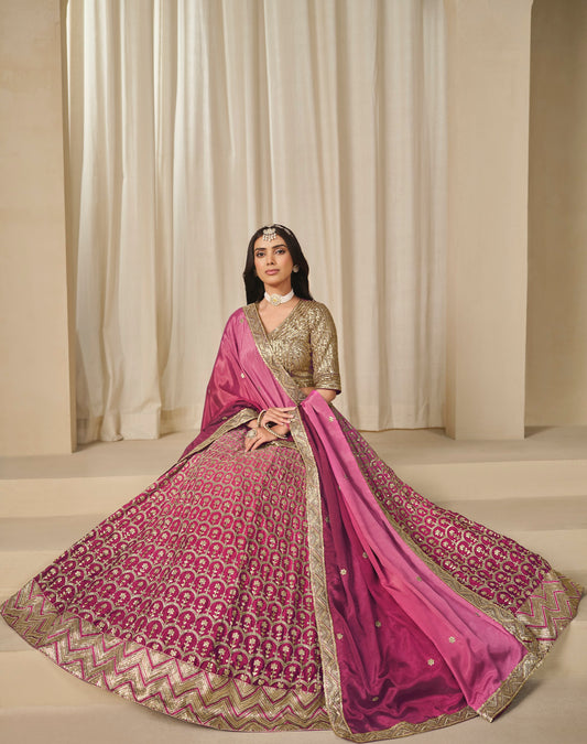 Eleganter rosa-grauer Braut-Lehenga mit Zarkan-Stickerei und Pailletten