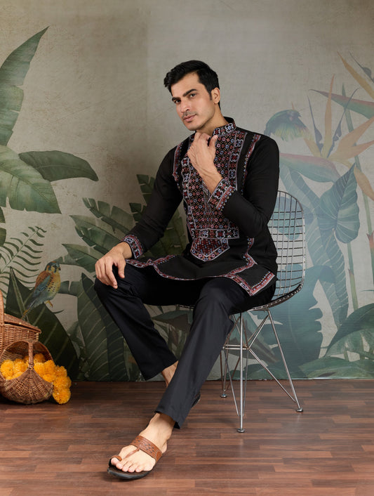 Himmelblaues Kurta mit Spiegelstickerei und Dupatta
