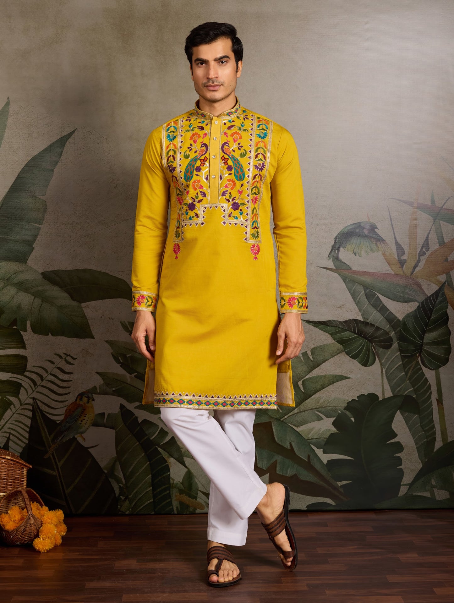 Himmelblaues Kurta mit Spiegelstickerei und Dupatta