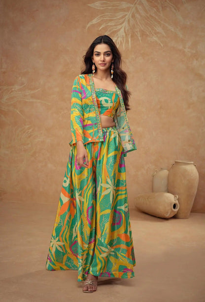 Ensemble Indo-Occidental avec Veste en Soie Chinon Vert Lagon Multicolore avec Imprimés, Broderies et Finitions Artisanales COLLECTION SAYANI