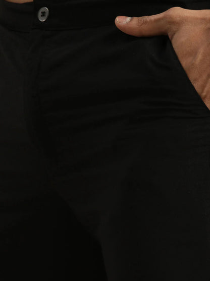 Kurta Pantalon coupe droite Noir en Georgette et sequins à col dégagé