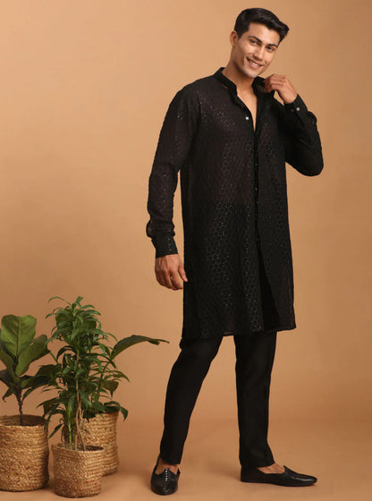 Kurta Pantalon coupe droite Noir en Georgette et sequins à col dégagé