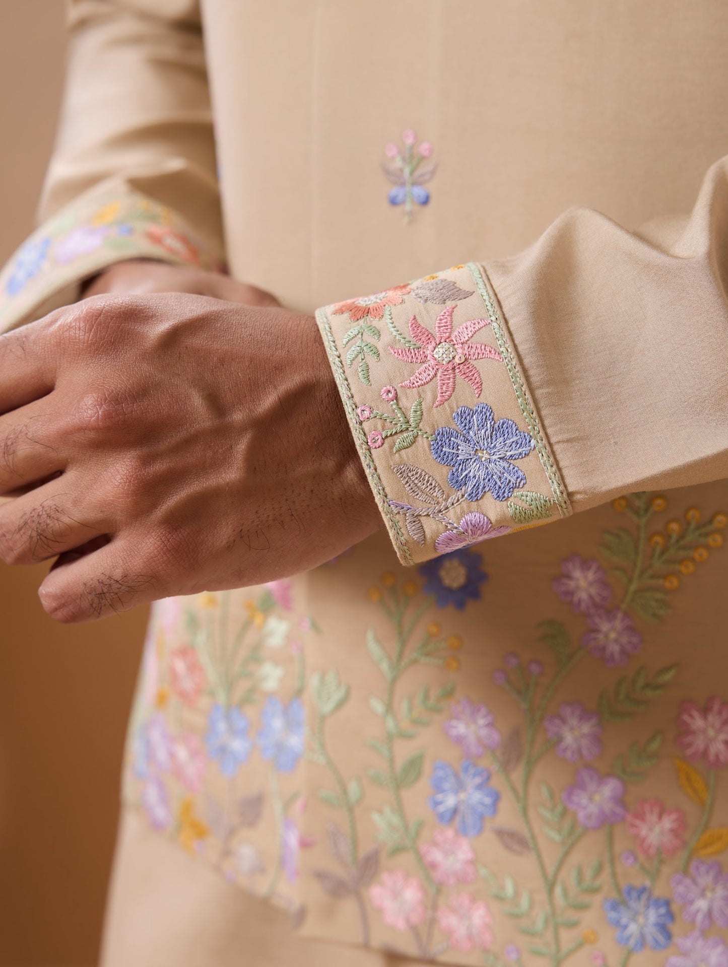 Ensemble Kurta Homme avec Veste Jacket Beige Sable COLLECTION JEET