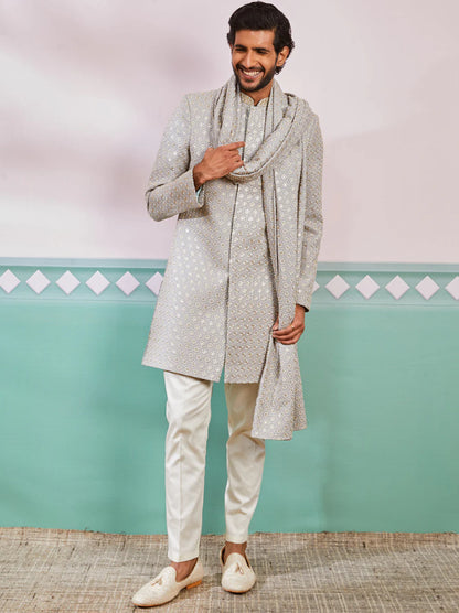 Ensemble Homme Kurta gris clair de célébration en rayon avec Dupatta et pantalon crème COLLECTION KABIR