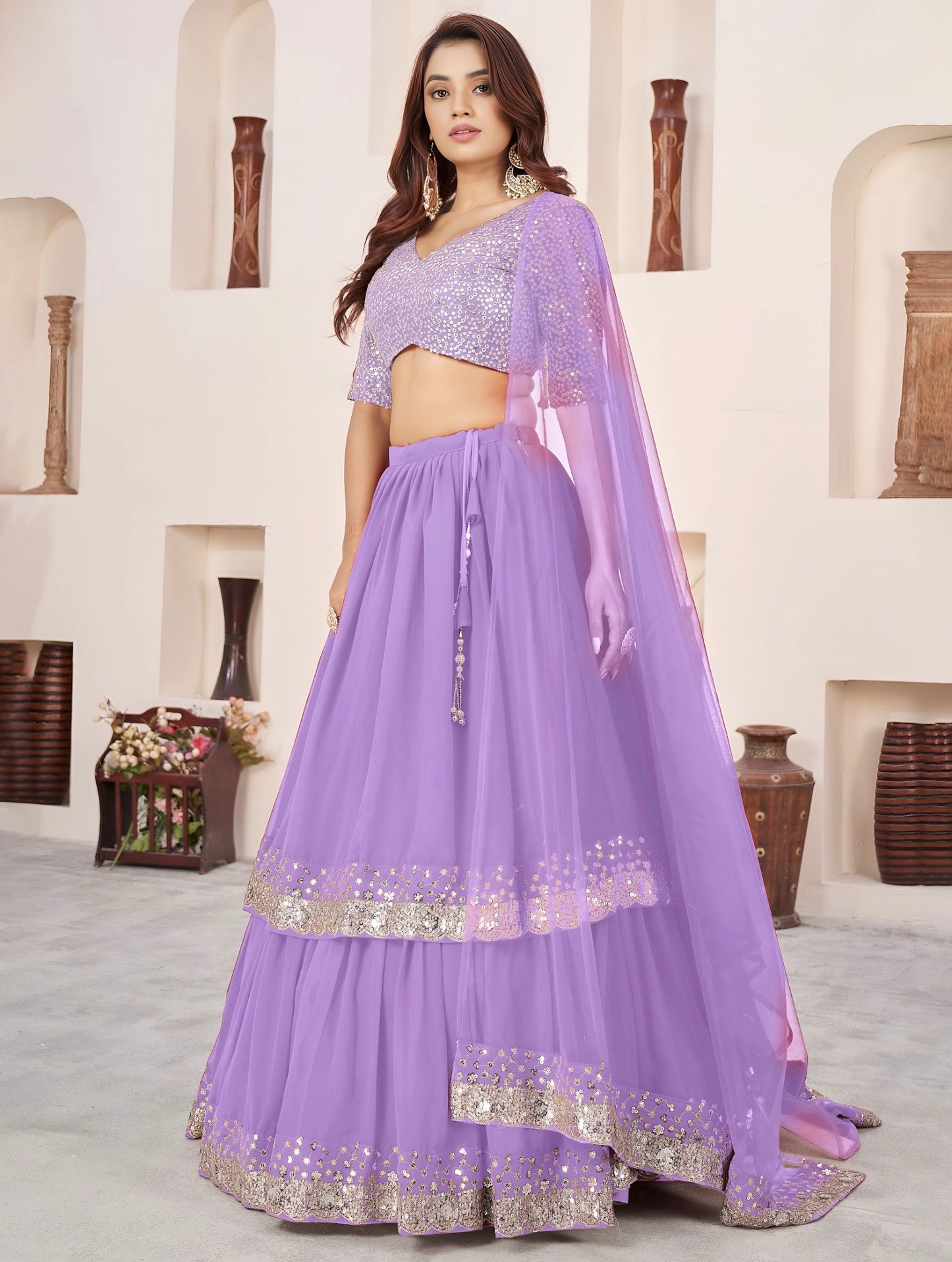 Lehenga violet lavande de fête en georgette et broderies travaillées COLLECTION ANJALI