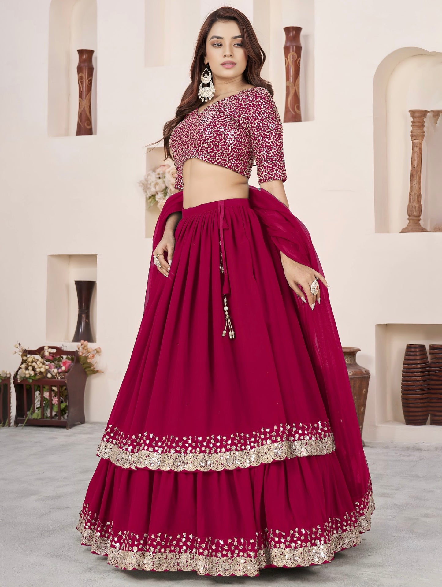 Lehenga rose foncé de fête en georgette et broderies travaillées COLLECTION ANJALI