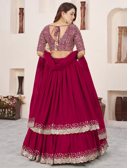 Lehenga rose foncé de fête en georgette et broderies travaillées COLLECTION ANJALI