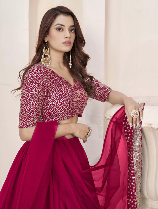 Lehenga rose foncé de fête en georgette et broderies travaillées COLLECTION ANJALI