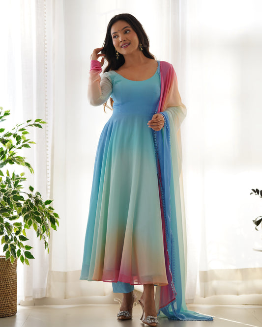 Langes Anarkali-Kleid, inspiriert von Alia Bhatt