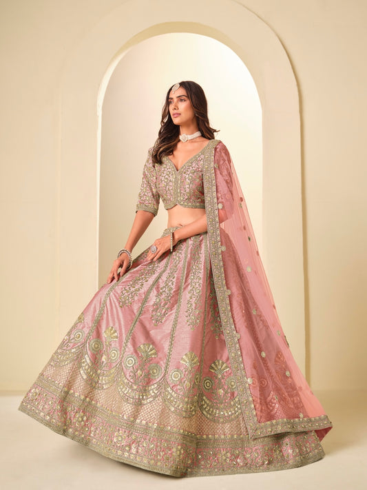 Lehenga rose clair en soie artificielle avec broderies scintillantes COLLECTION MELINA