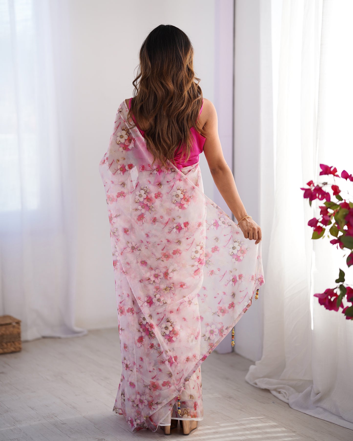 Sari moderne rose fuchsia deux tons fleuri COLLECTION ALANA