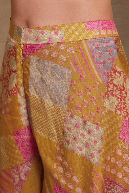 Ensemble salwar imprimé jaune moutarde épuré et moderne