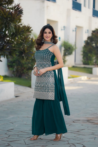 Salwar kameez bleu canard en georgette avec broderie à sequins