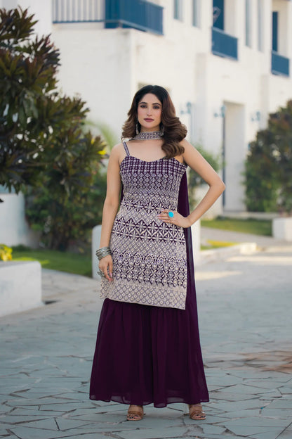 Salwar kameez bordeaux en georgette avec broderie à sequins