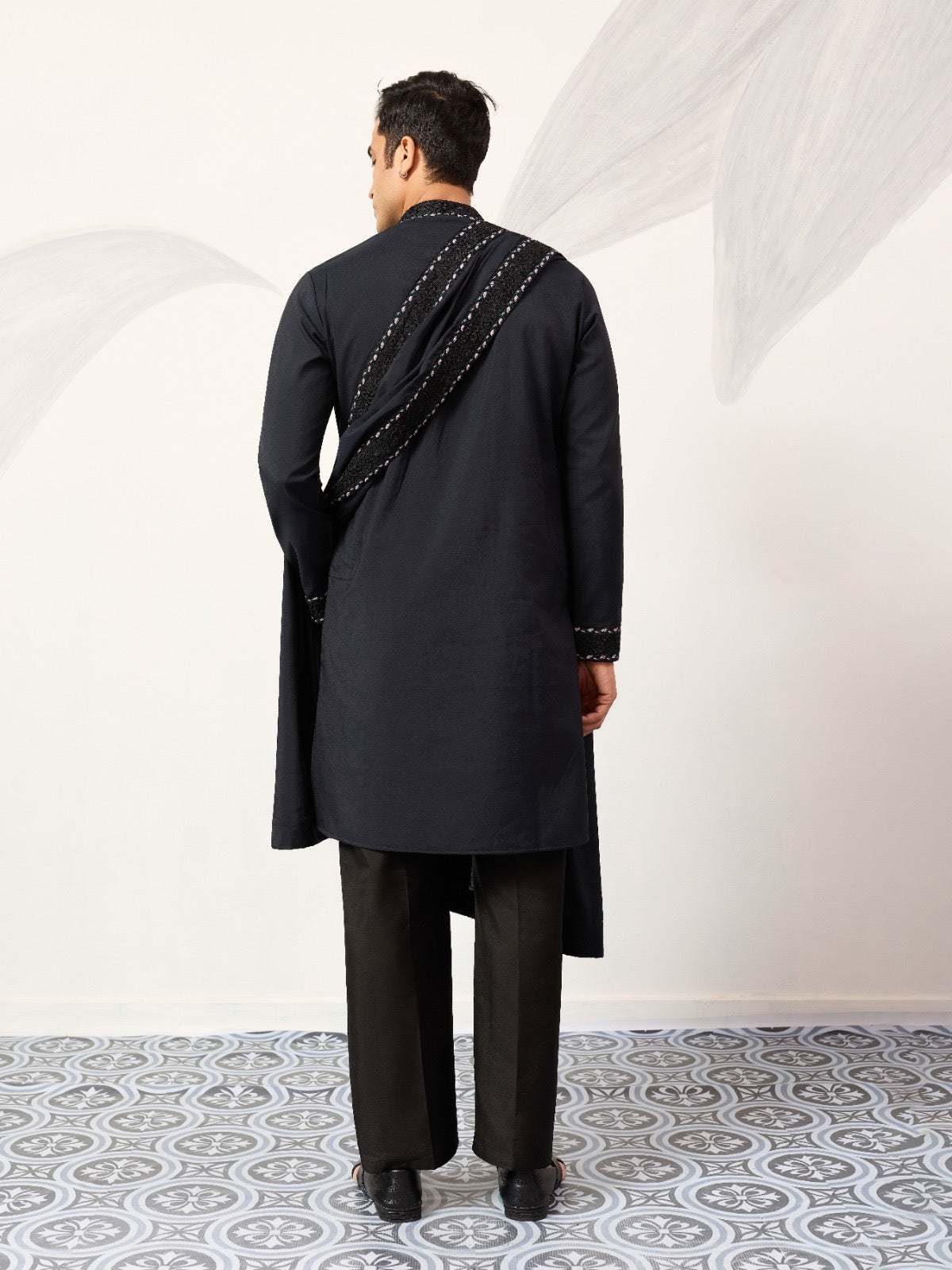 Ensemble Homme Kurta bleu foncé à motifs oiseaux doux avec dupatta COLLECTION AJIT