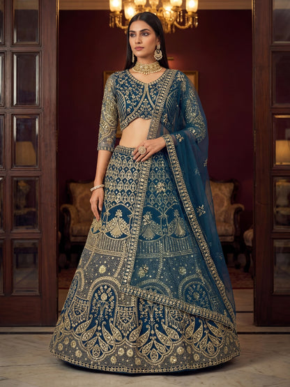 Eleganter rosa-grauer Braut-Lehenga mit Zarkan-Stickerei und Pailletten