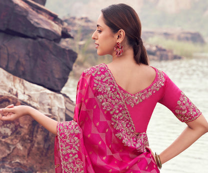 Sari rose fuchsia en pure soie satinée et jacquard COLLECTION SAYAARAH