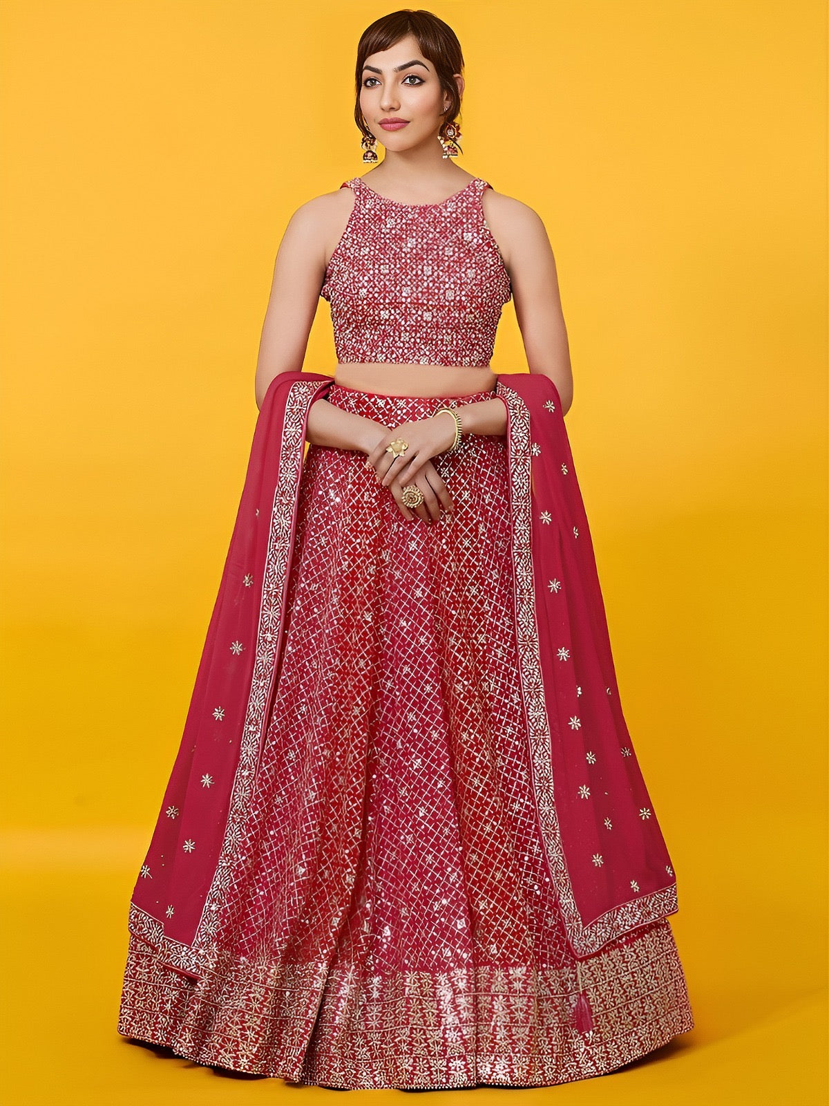 Lehenga rouge en georgette léger avec broderies zari