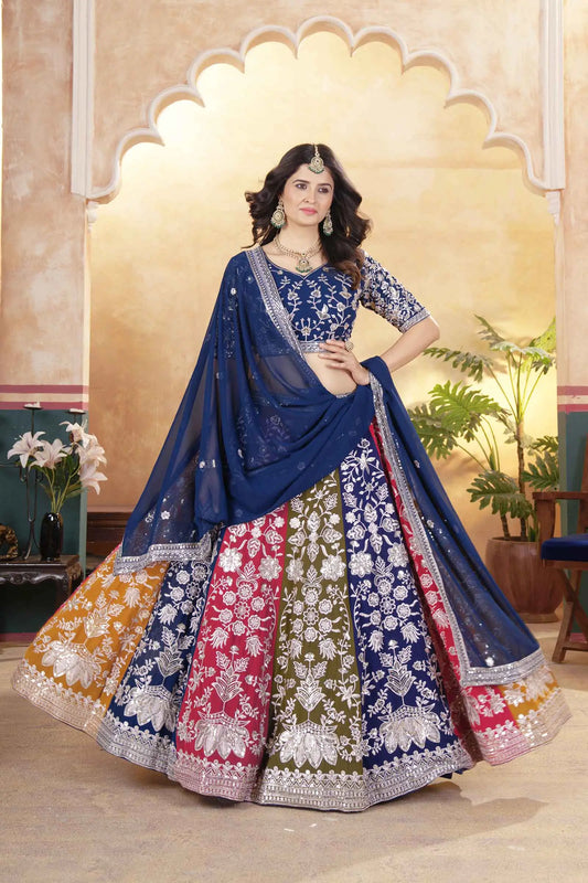 Marineblauer mehrfarbiger Georgette-Lehenga mit Pailletten- und Zari-Stickerei, begleitet von einem Dupatta